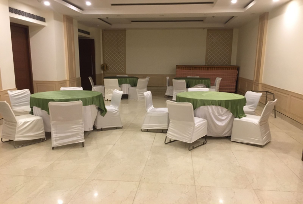 Dee Marks Hotel & Resorts 1