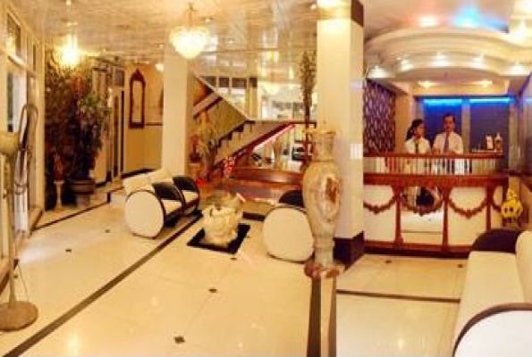 Heera Holiday Inn 5