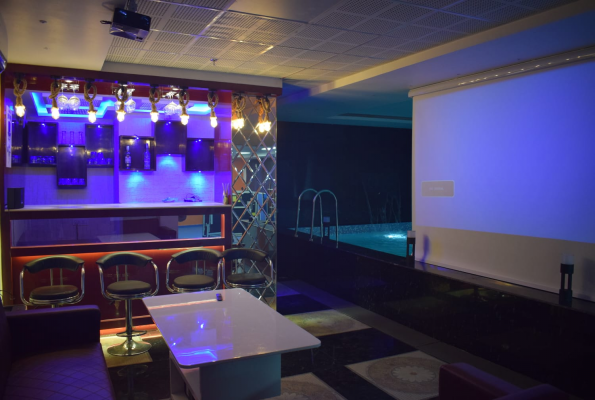 The Cloverleaf Banquet And Party Space