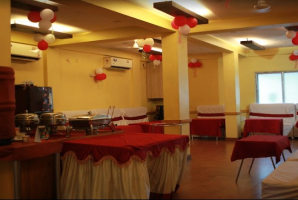 La Komida Restaurant 3