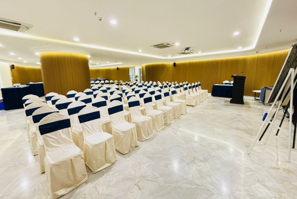 Deccan Serai Grande 4