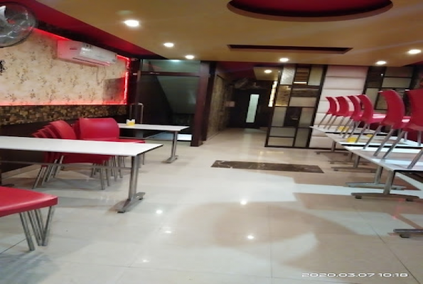 De Bon Restaurant 3