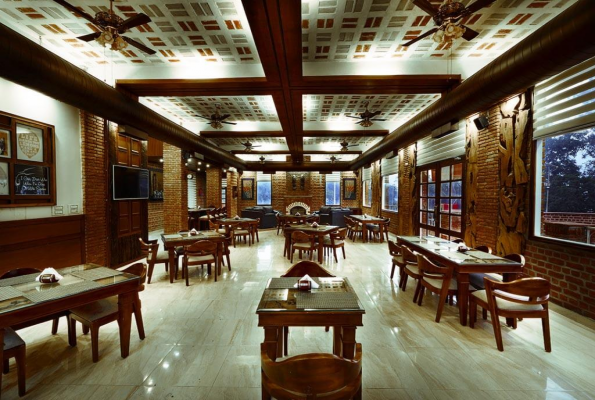 Royale Resorts 2