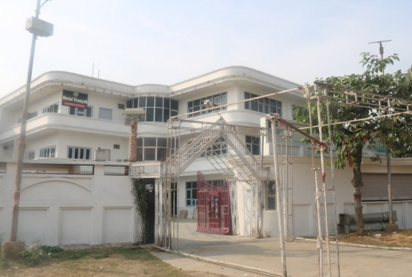 Hotel Vinayak 1