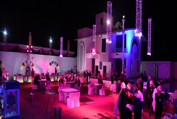 La Premier Resort And Spa 4