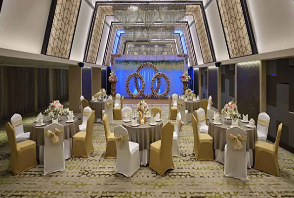 Wow Hotel 1