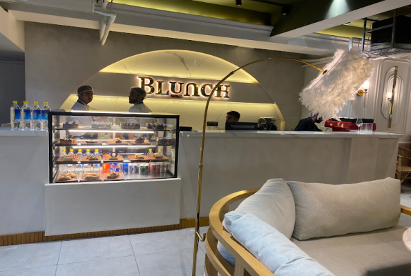 Blunch Cafe And Patisserie 1