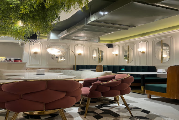 Blunch Cafe And Patisserie 5