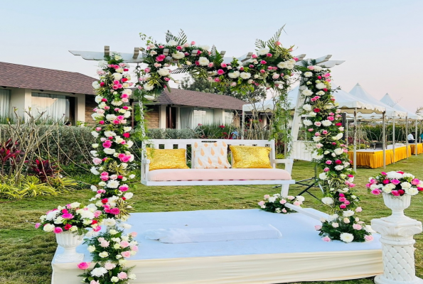 Veerdency Luxury Resort 3