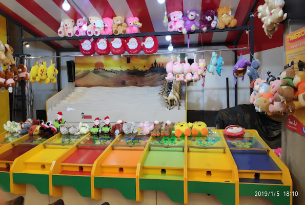 Timezone Acropolis Mall 3