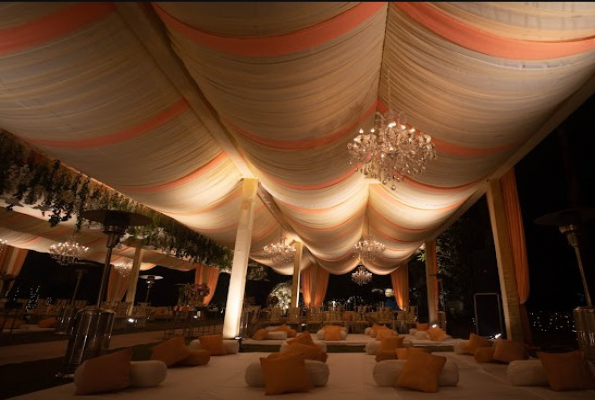 The Palace Luxury Hotel 2