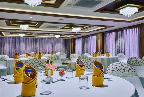 Hotel Shivas Galaxy 4