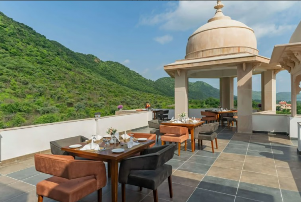 Traavista Aravali Mahal 1