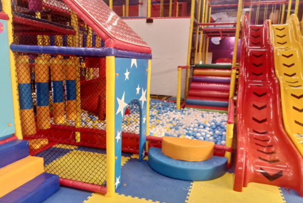 Hamleys Gaur City 5