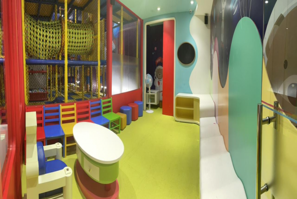 Hamleys Gaur City 1