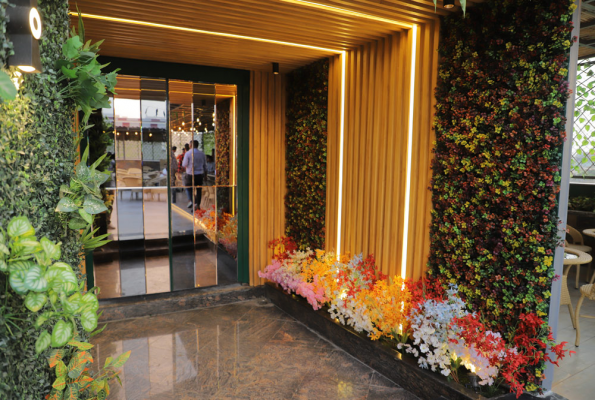 Hotel Haris Mg Road Gurugram 2