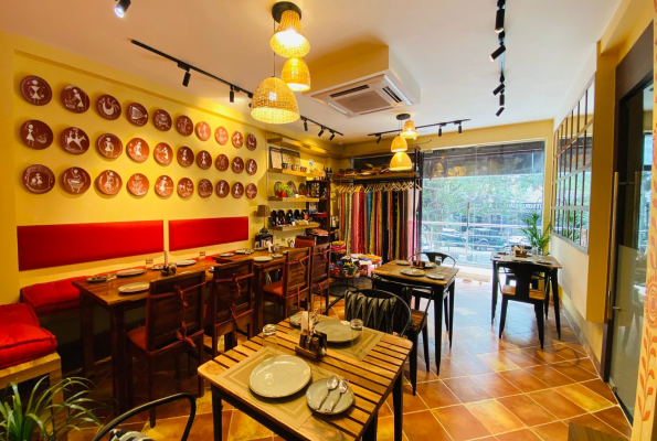 Bangla Canvas Restaurant 1