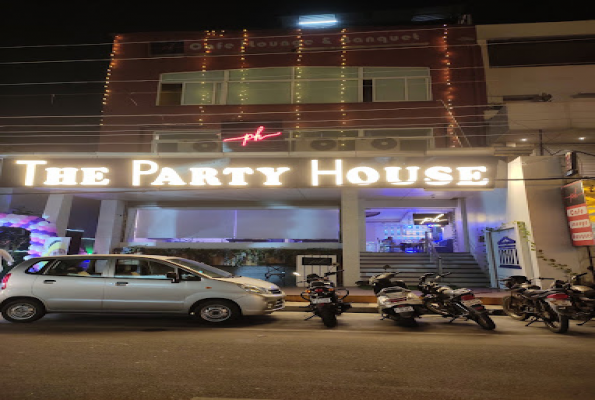 The Party House 3