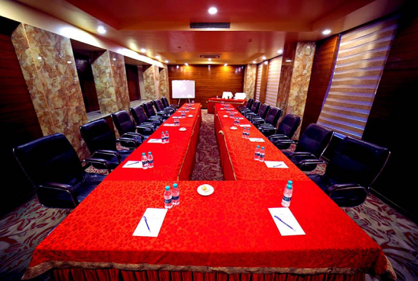 The Red Velvet Hotel Samarpan 2