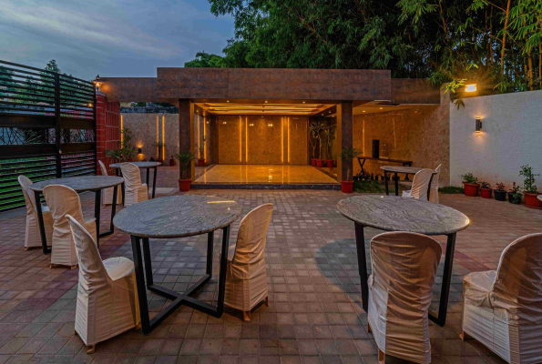 The Venue By Seasons Suites 2