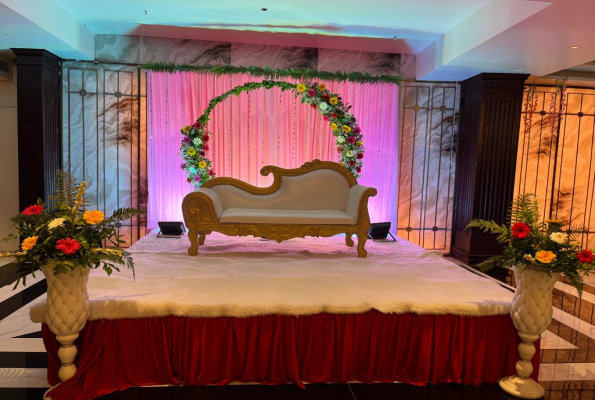 The Saga Hotel 5
