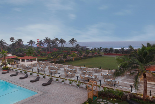 Palm Beach Hotel
