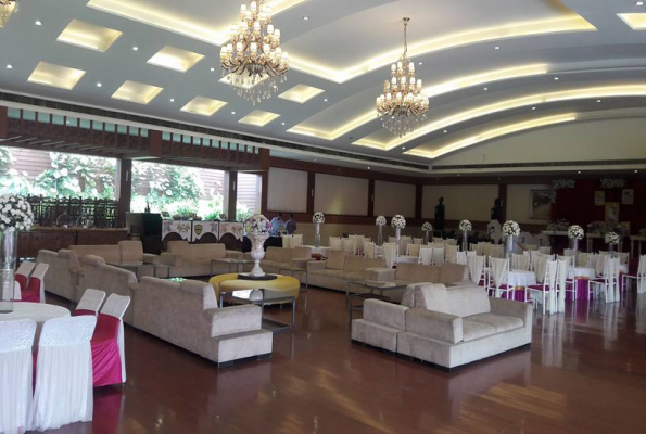 The Chalet Resort 4