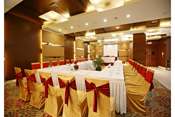 Dolphin Hotel 1