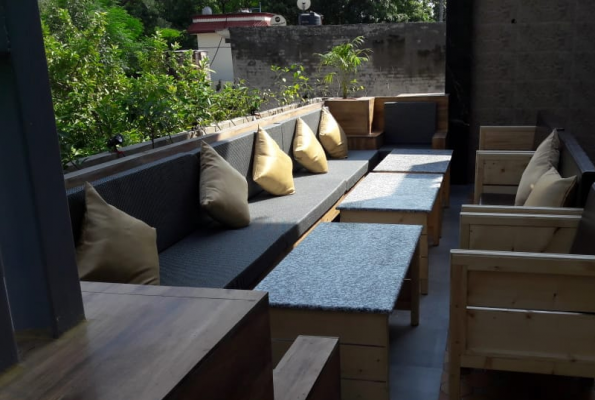 Hotel Seven Star 2