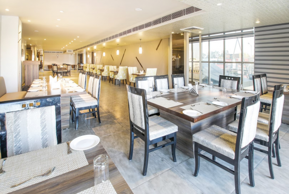 Hotel Randhawa International 1