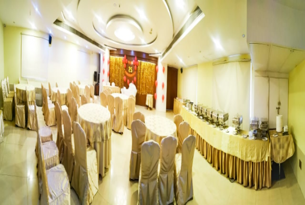 Hotel Diamonds Pearl 1