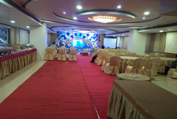 Hotel Diamonds Pearl 3