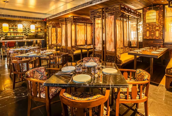 Eight Restaurant 3