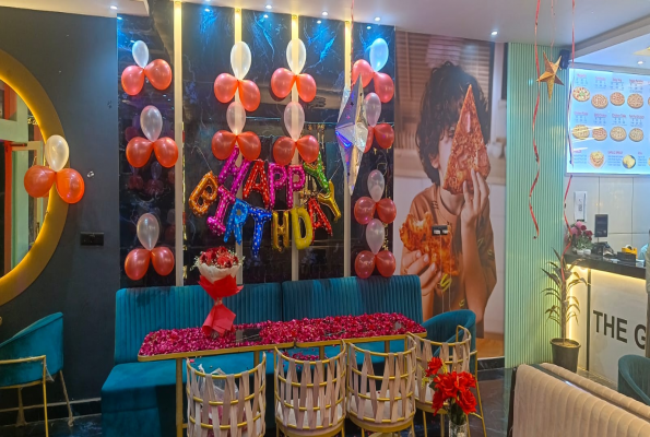 The Grand Cafe 5