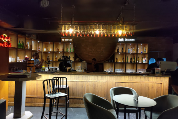 The Elk Cafe 4