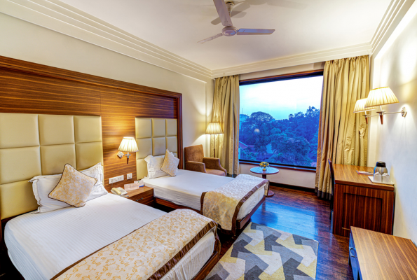 Chanakya Bnr Hotel 4