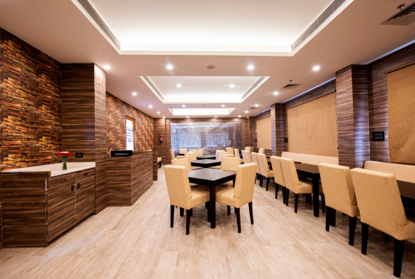 Hotel Urbane Inn 5