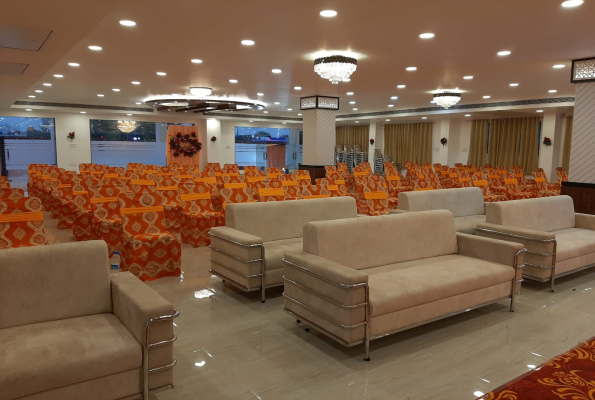 Hotel Aditya Palace 4