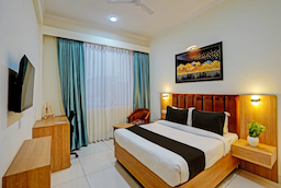 Hotel Rr Galaxy