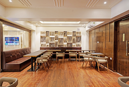 Diamond Admire Hotel And Banquets