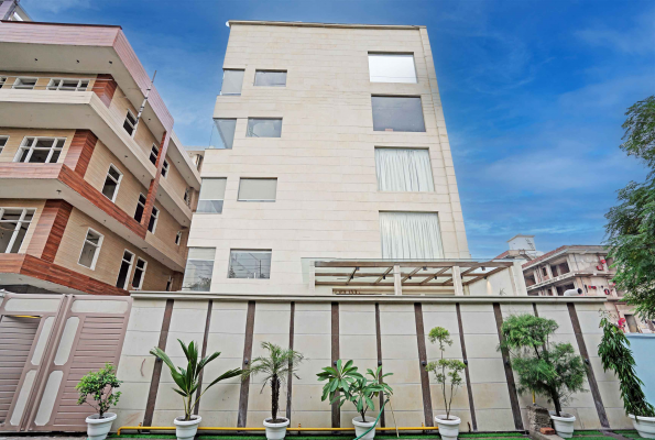 Diamond Admire Hotel And Banquets 1