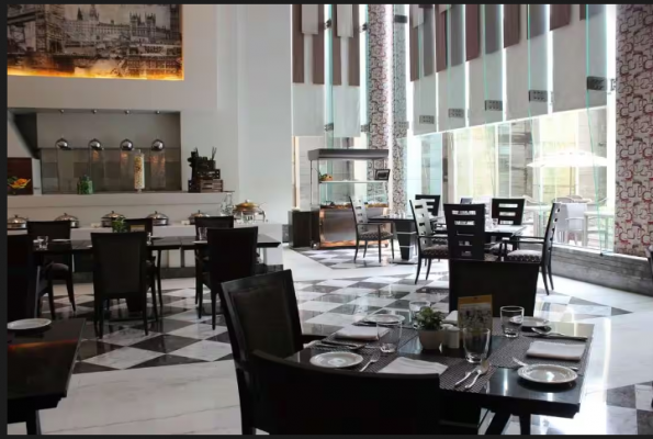 Radisson Noida 4