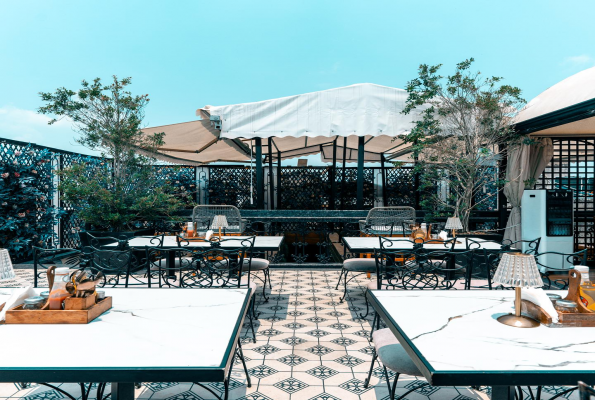 Tasa Kitchen Terrace & Bar 5