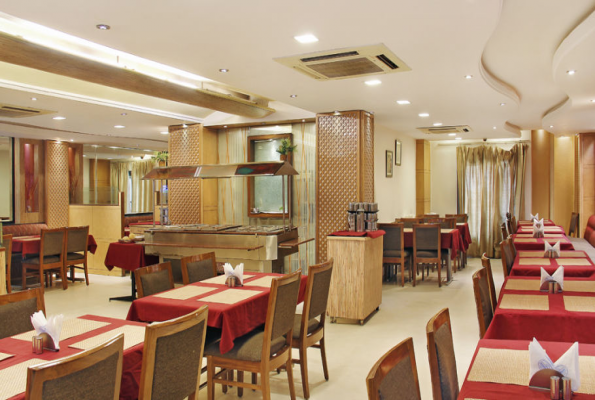 Hotel Southern Grand 1