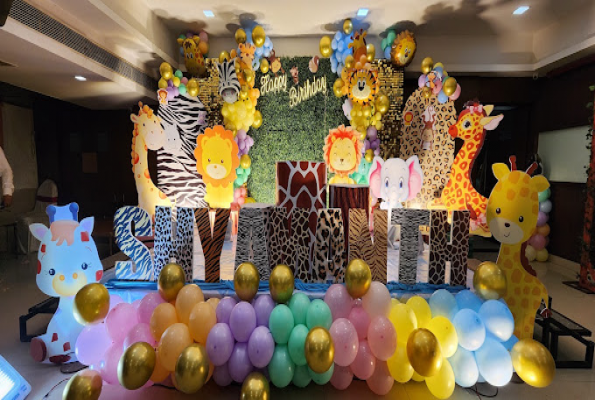 Hotel Raj Towers 4