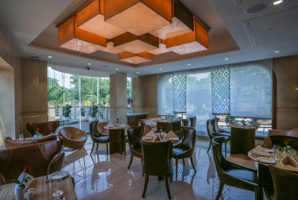 Clarks Inn Suites Gwalior 4