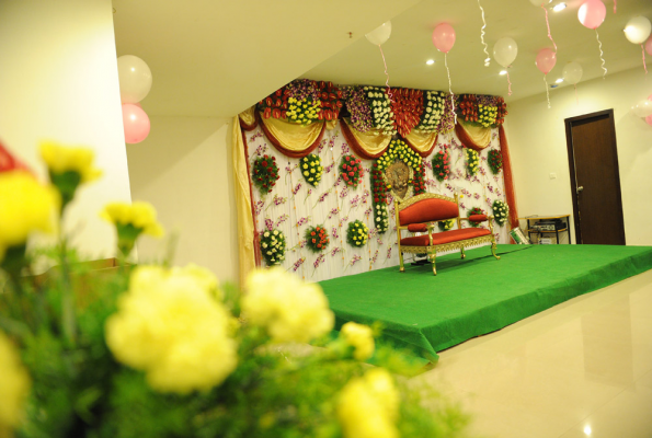Hotel Midcity 4