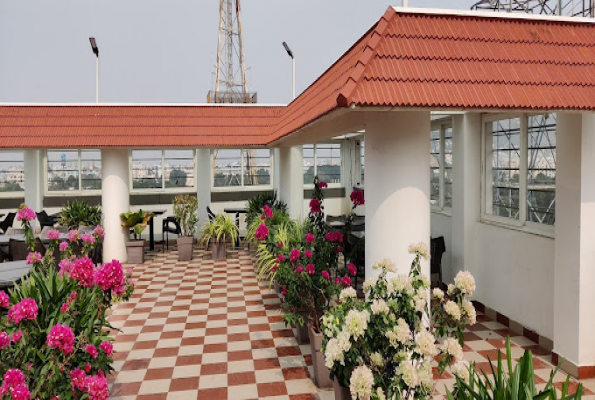 Hotel Midcity 3