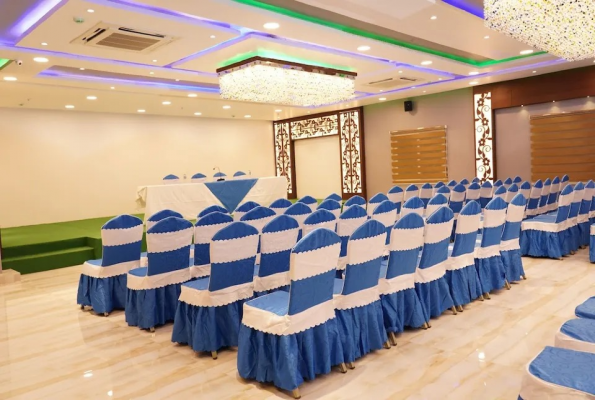 Royal Benza Park Signature Hotels 5