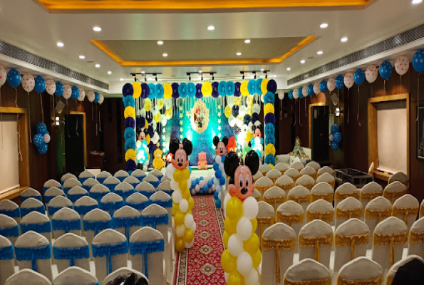 Hotel Paras R Inn 2